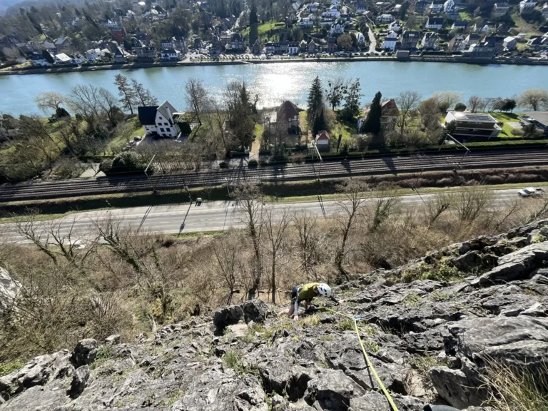 𝐂&rsquo;𝐞𝐬𝐭 𝐥𝐚 𝐫𝐞𝐧𝐭𝐫𝐞́𝐞 𝐩𝐨𝐮𝐫 𝐥𝐞𝐬 𝐬𝐨𝐫𝐭𝐢𝐞𝐬 𝐞𝐬𝐜𝐚𝐥𝐚𝐝𝐞 𝐚𝐯𝐞𝐜 𝐥𝐞 𝐂𝐀𝐁 𝐍𝐚𝐦𝐮𝐫-𝐋𝐮𝐱𝐞𝐦𝐛𝐨𝐮𝐫𝐠!